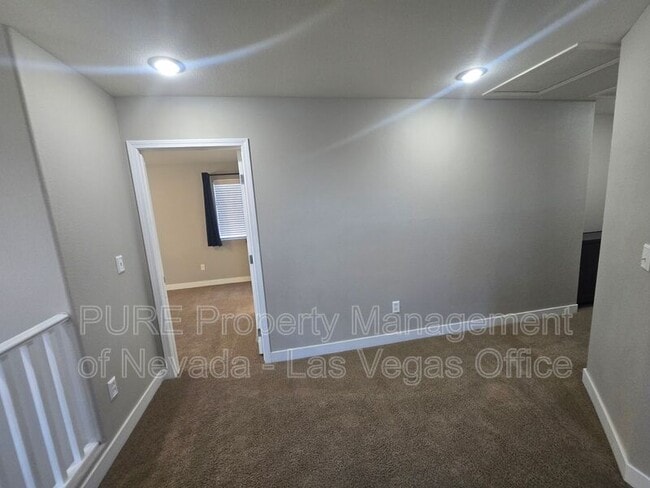 Building Photo - 9389 Black Wolf Ave