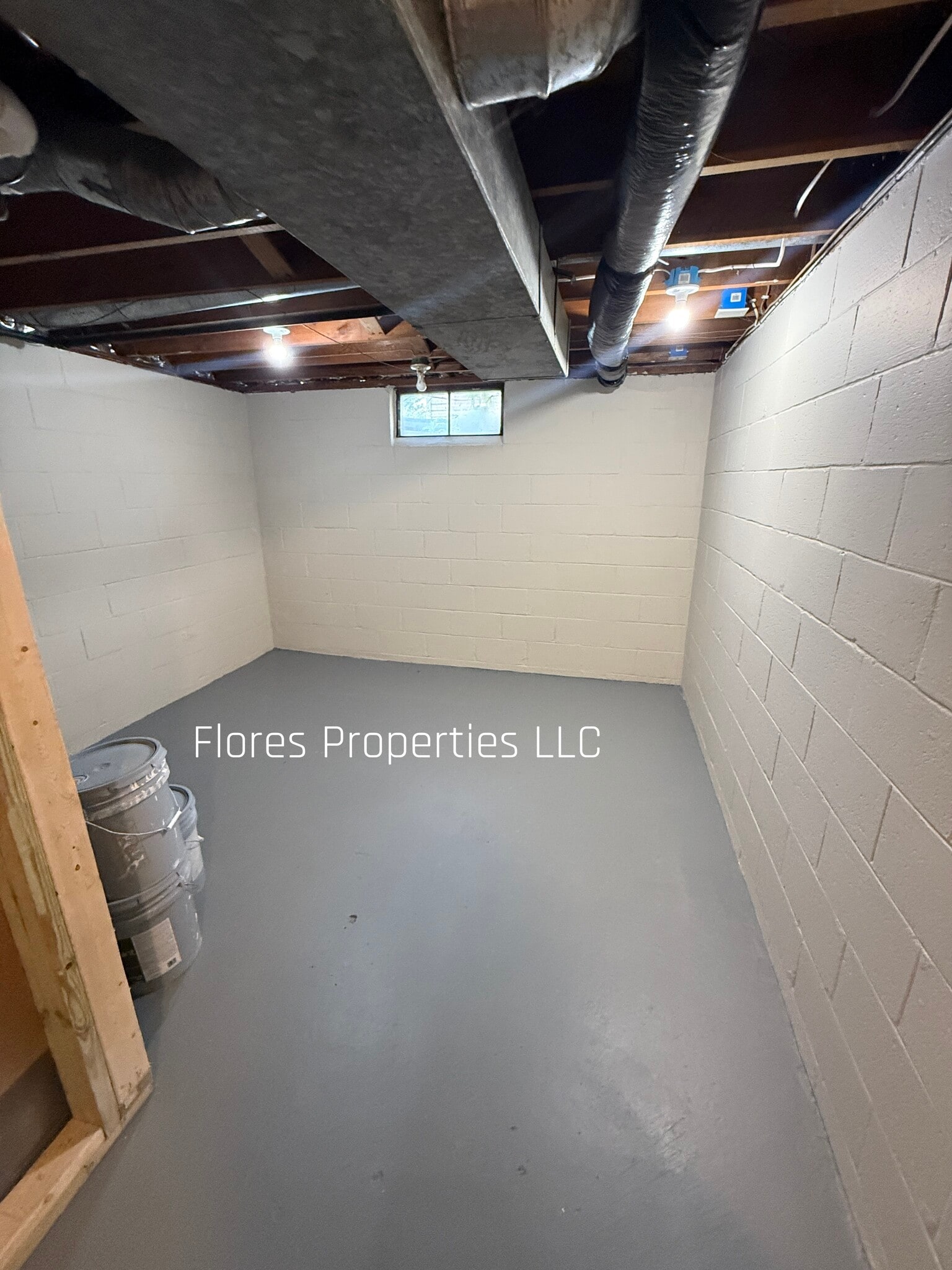 Building Photo - 1136 Pauline Ave