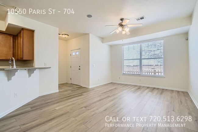 Building Photo - 10550 Paris St