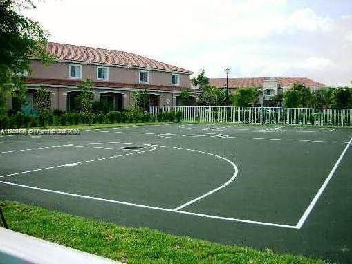 Building Photo - 2833 SW 82nd Ave