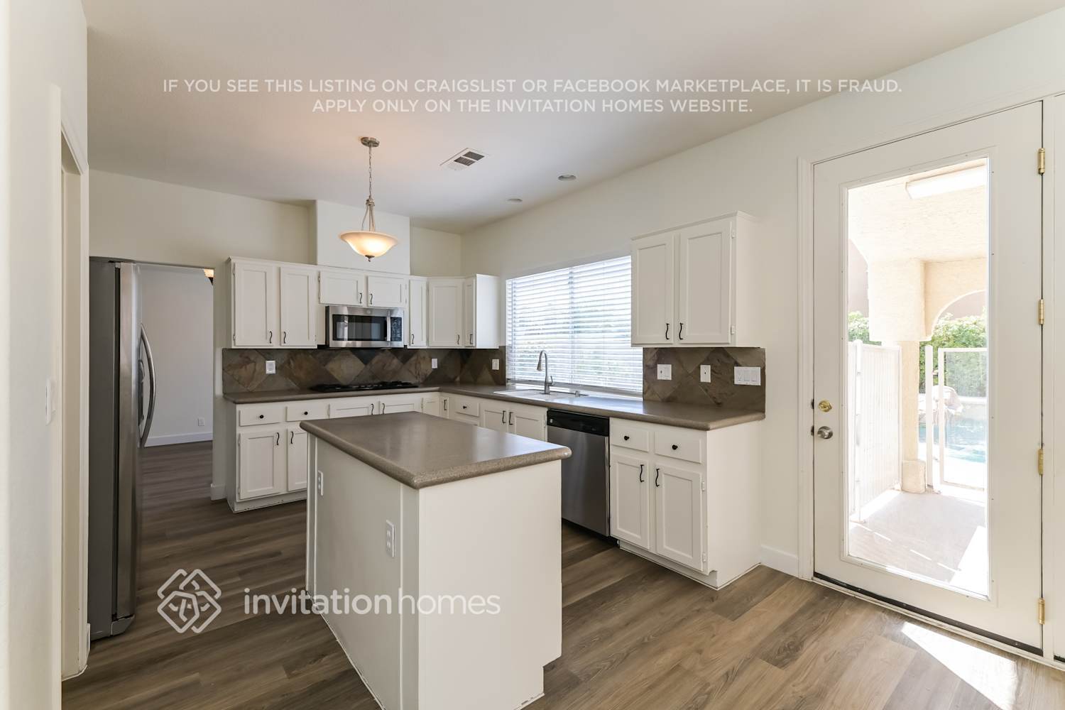 Building Photo - 1321 Sun Copper Dr