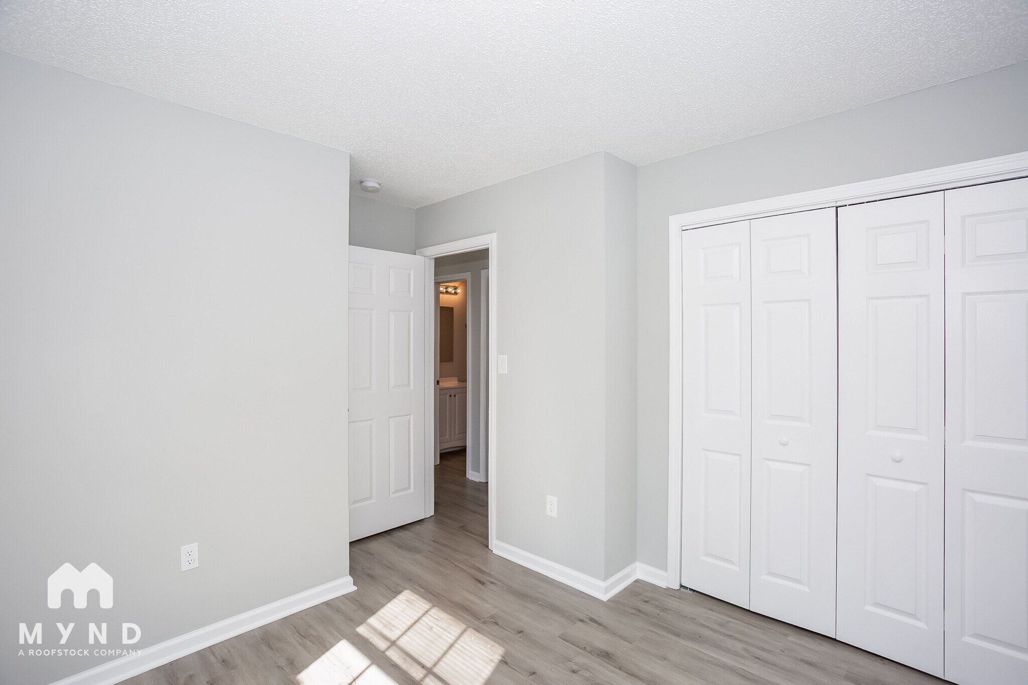 Building Photo - 10325 Cannarti Dr