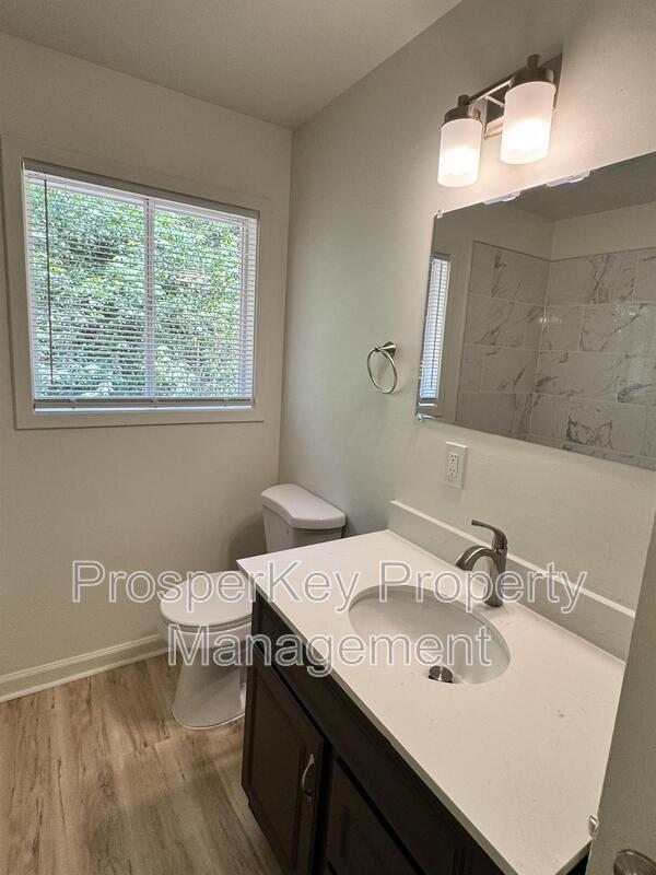 Building Photo - 5217 Dana Dr