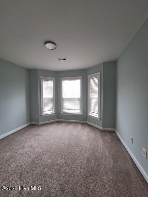 Building Photo - 904 Penncross Dr
