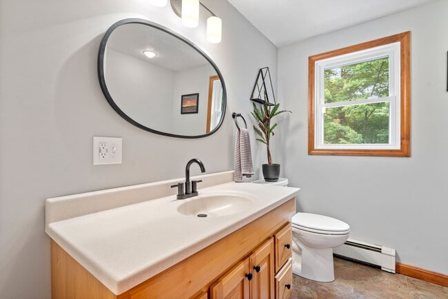 Building Photo - 59 Lincoln St