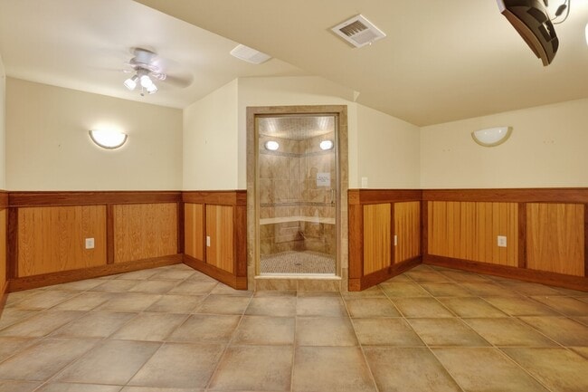 Building Photo - 43286 Canal Creek Pl