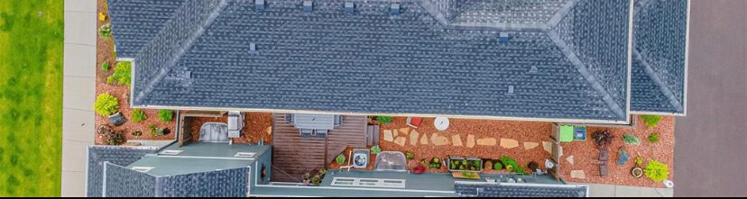 Bird's Eye View of Sideyard - 168 Mayflower Park Pl