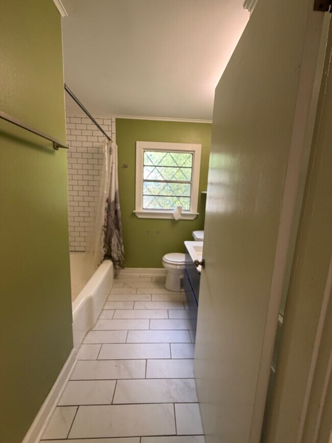 Building Photo - Updated brick home for lease near BAFB | Bossier City, LA 71112 | 3 bedrooms
