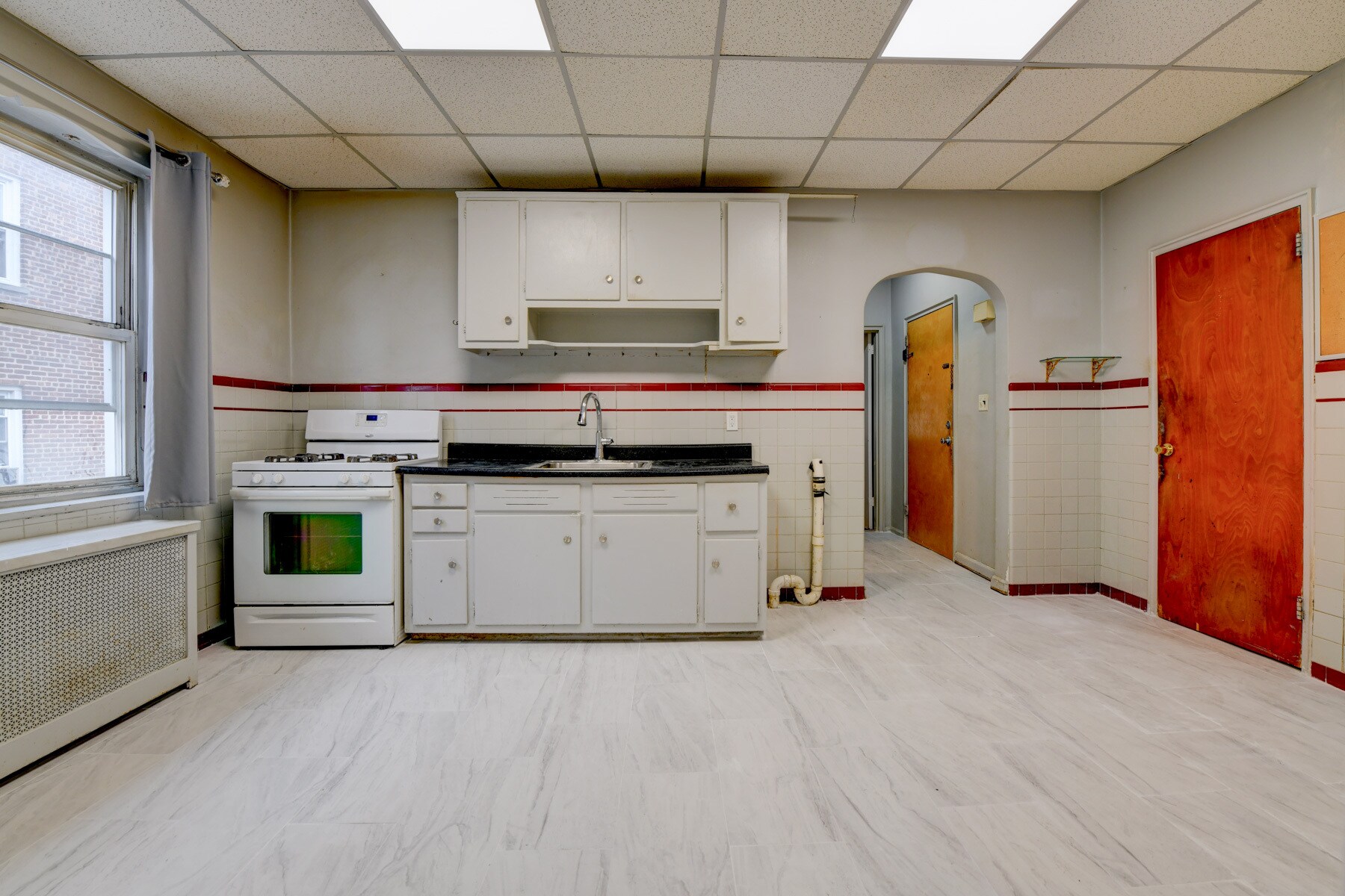 Building Photo - 71 Carmer Ave