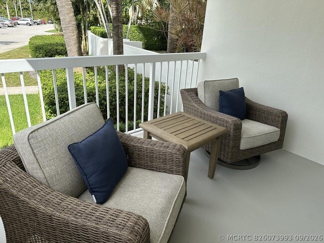 Building Photo - 2600 N Flagler Dr