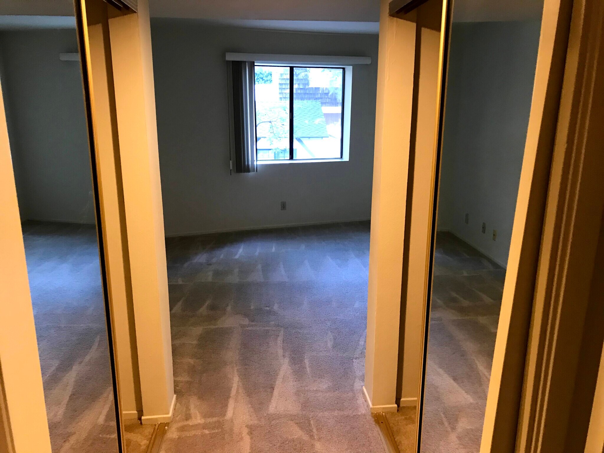 Guest room closets - 1830 N Verdugo Rd