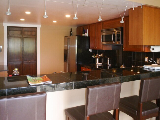 Building Photo - 64 Pima Ct