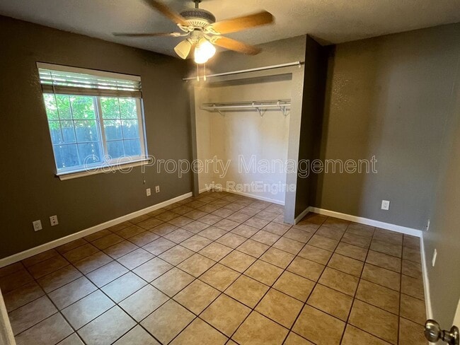 Building Photo - 35 W Emerson Ave