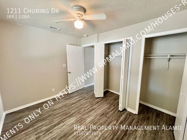 Building Photo - 1211 Churing Dr
