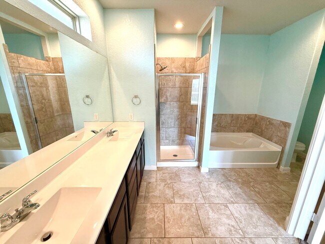 Building Photo - Spacious 4-Bedroom Single-Story Home with Modern Features & Open Living