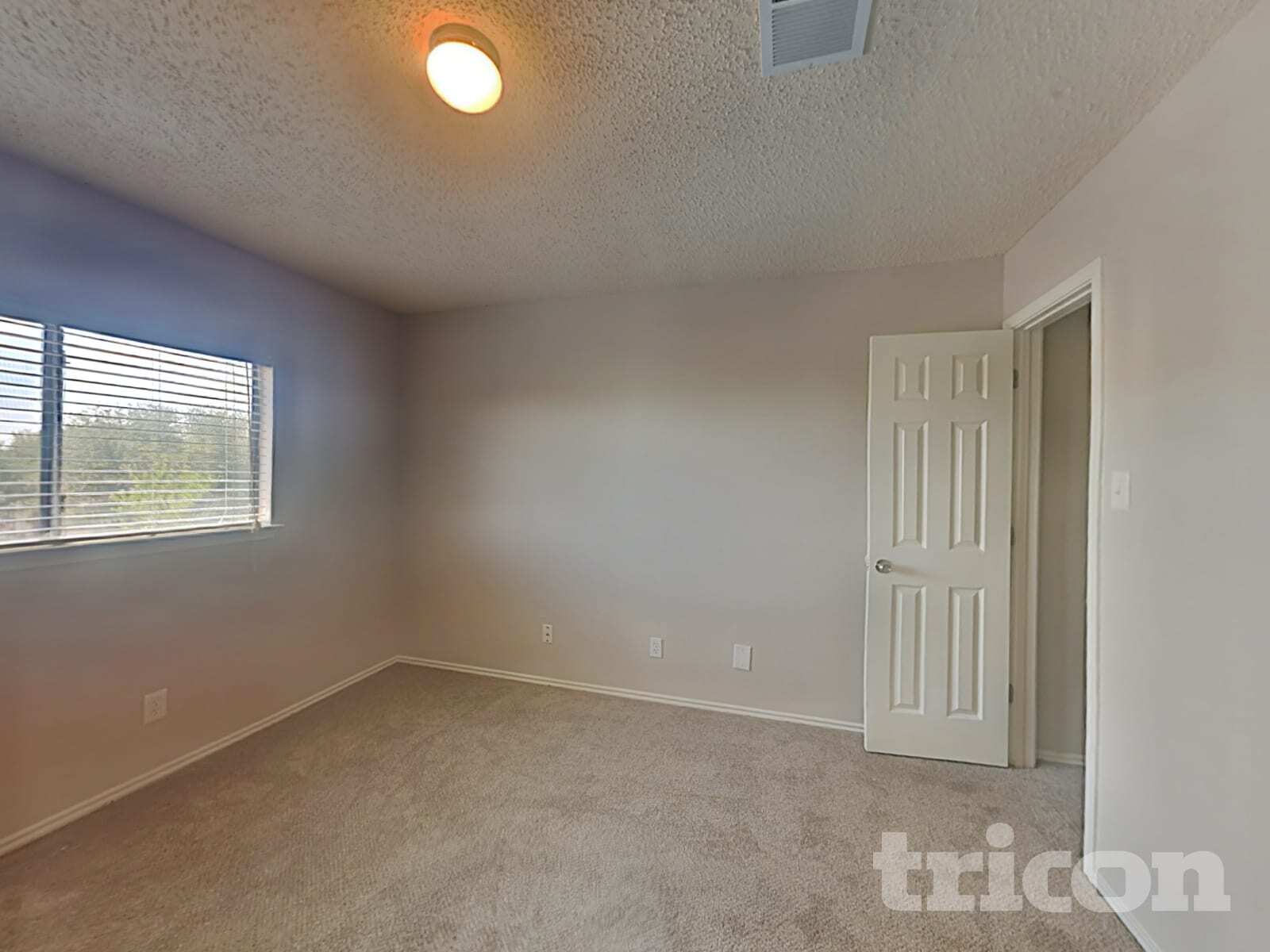 Building Photo - 7010 Flint View