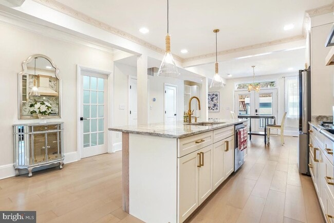 Building Photo - 4420 15th St NW