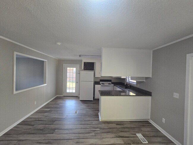 Building Photo - Beautiful Downtown Enterprise