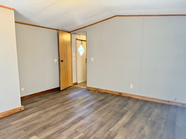 Building Photo - 205 W Conyers Ave