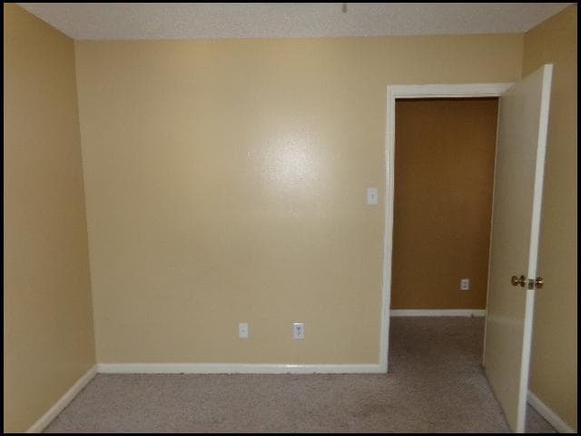 Building Photo - 26 Rio Grande Forest Dr