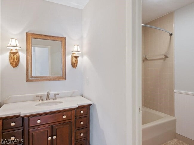 Building Photo - 945 Sundrop Ct