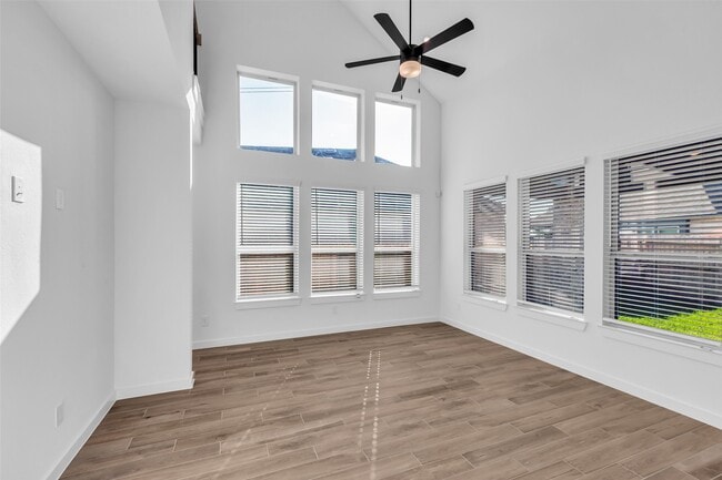 Building Photo - 27007 Golden Isle Ln