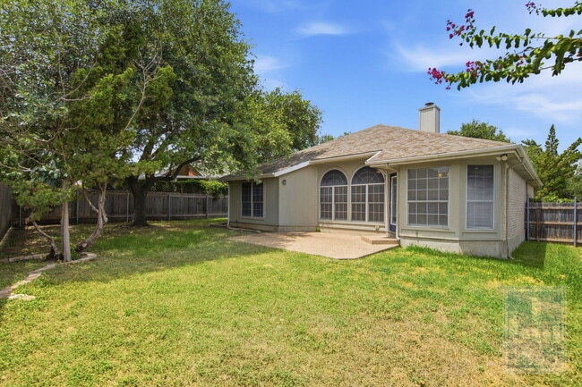 Building Photo - 8507 Jilbur Dr