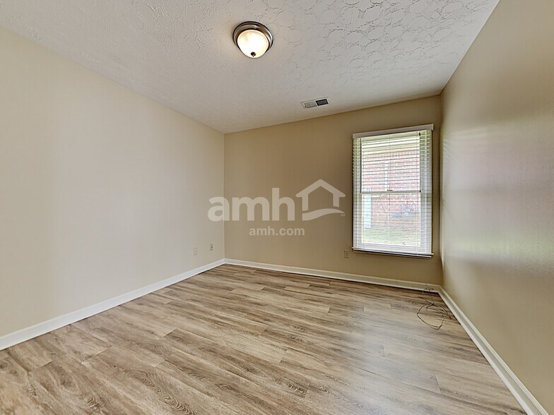 Building Photo - 1507 Cider House Ln