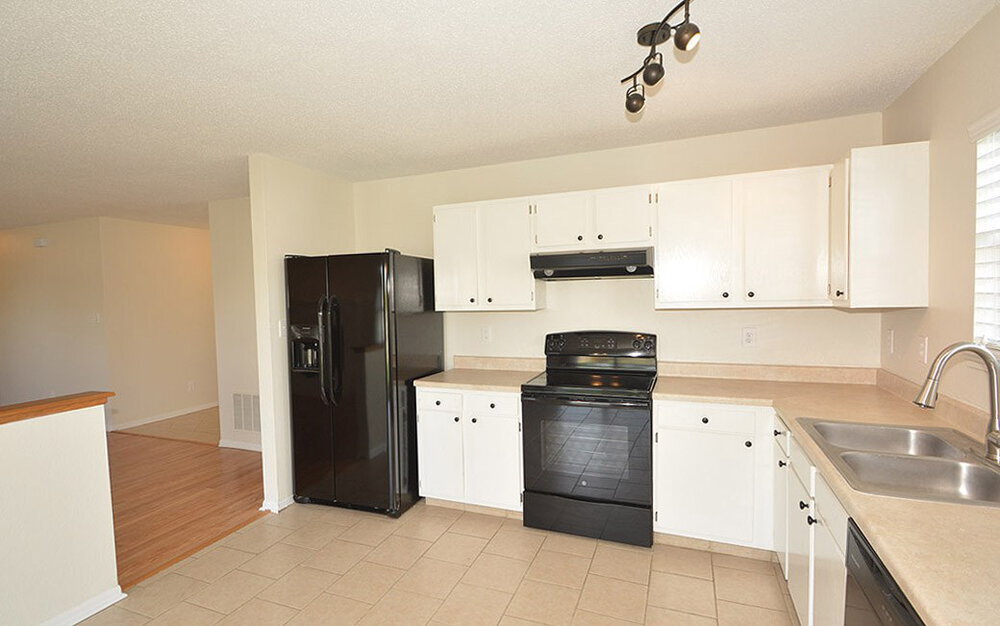 Building Photo - 7394 Tassel Ct