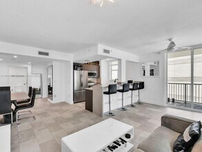 Building Photo - 1250 S Miami Ave