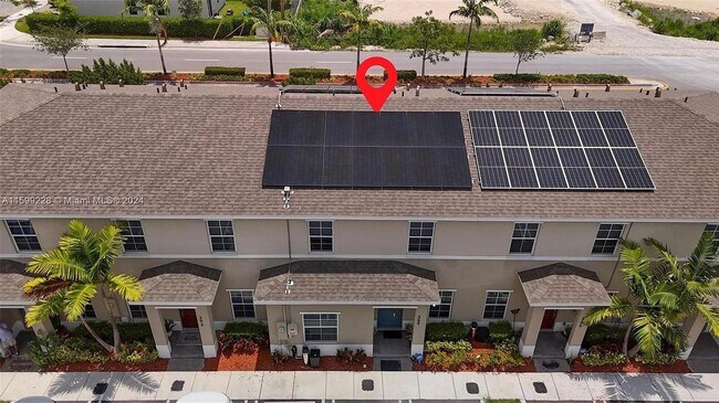 Building Photo - 389 NE 5th Pl