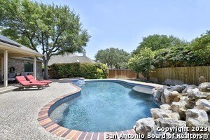 Building Photo - 1418 Fawn Creek