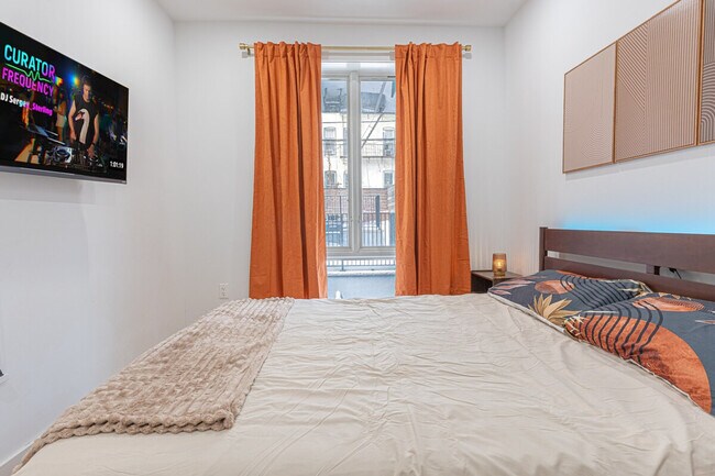 Building Photo - 1255 Decatur St