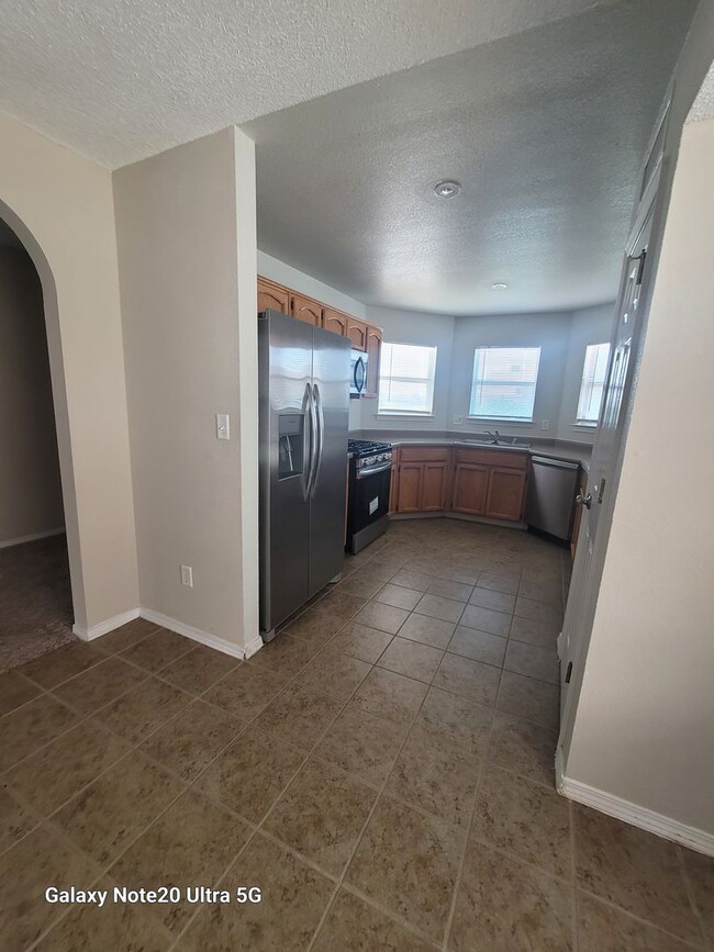 Building Photo - 2988 Tierra Cortez Ave