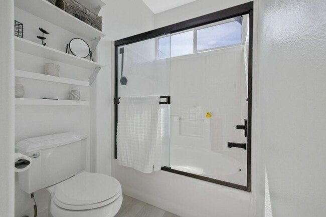 Building Photo - 2785 Eshom Creek Ct