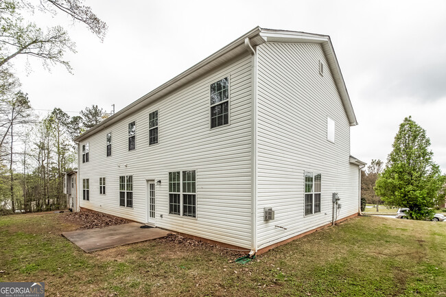 Building Photo - 4578 Browns Mill Close