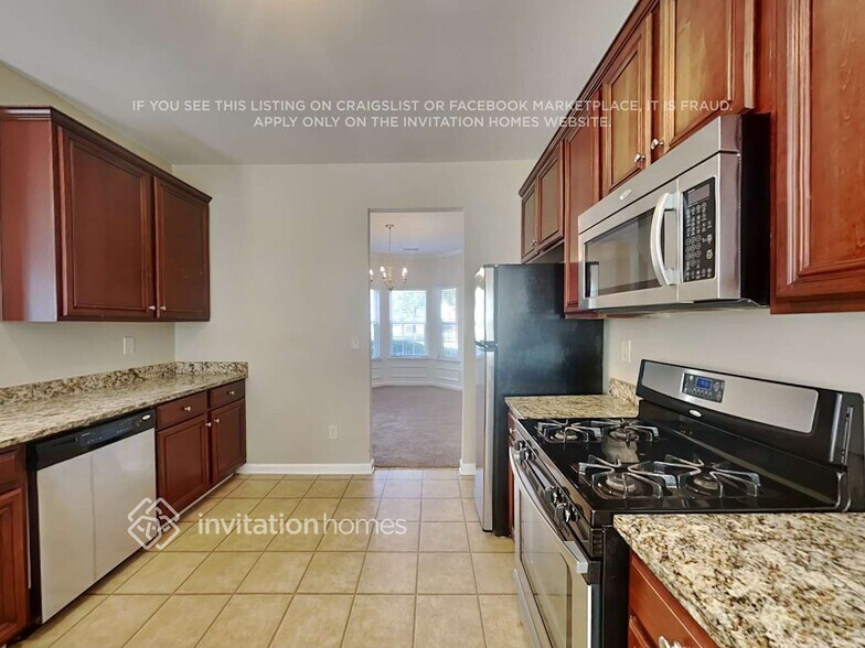 Building Photo - 1592 Ewing Farm Dr
