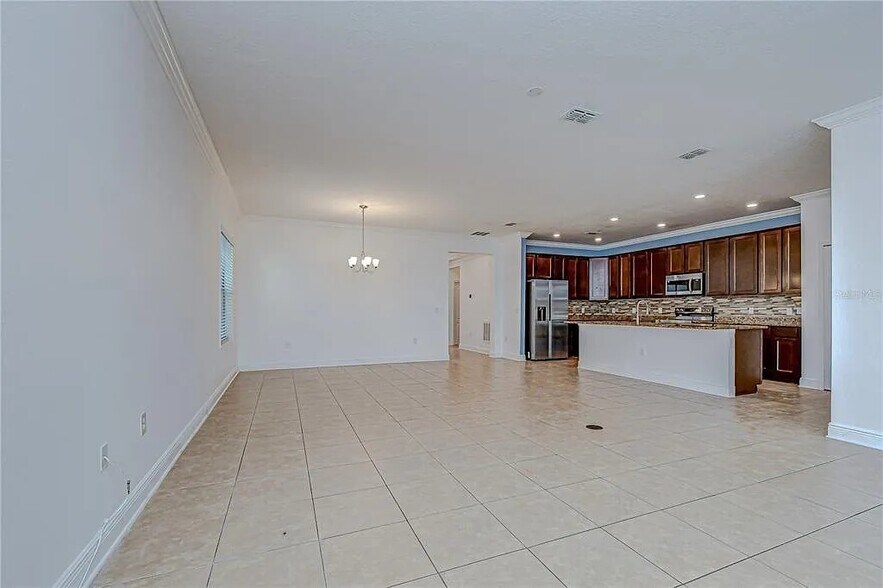 Building Photo - 14326 Fissore Blvd