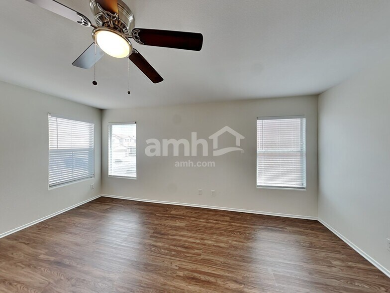 Building Photo - 11561 Andorra St