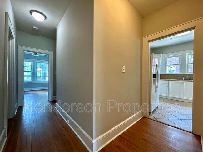 Building Photo - 1326 St Julien St