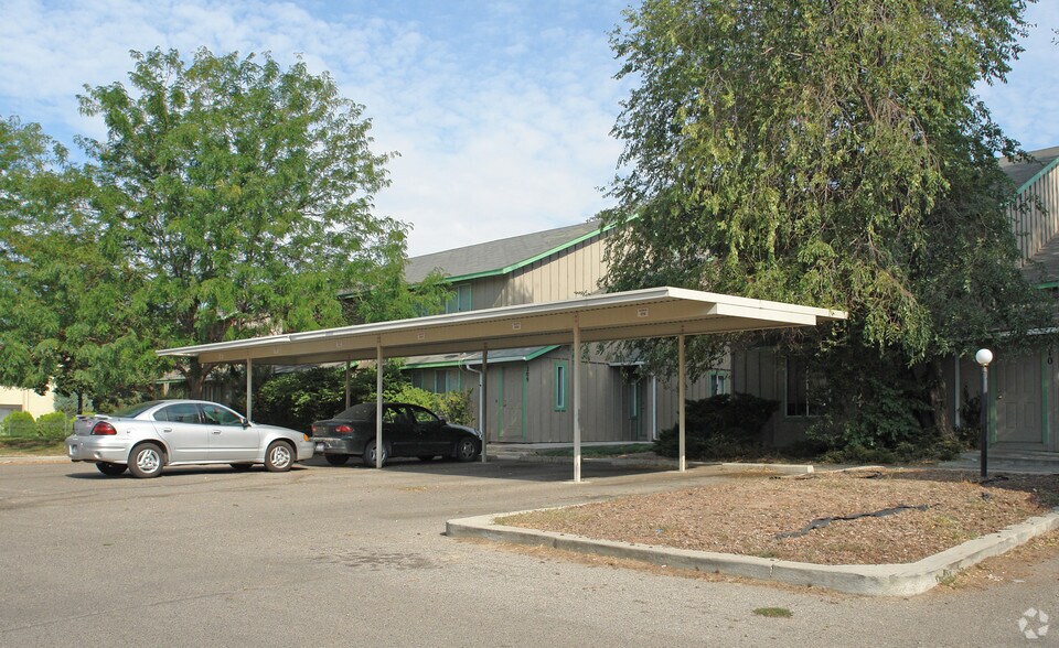 Cabot Cove 1011 N Allumbaugh St Boise ID 83704 Apartment Finder