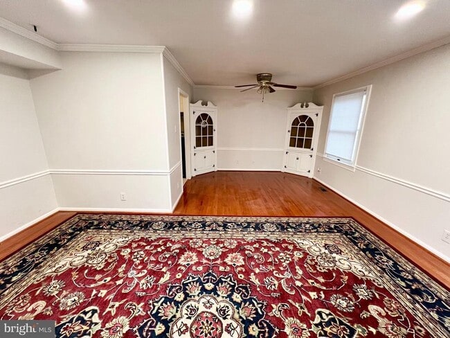 Building Photo - 11 Fenceline Dr