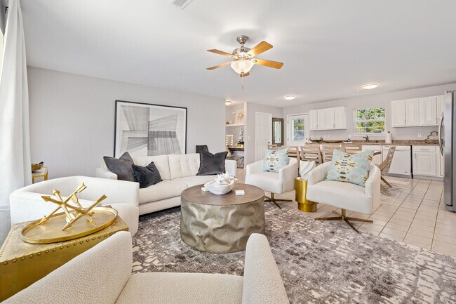 Primary Photo - 703 NW 10th St