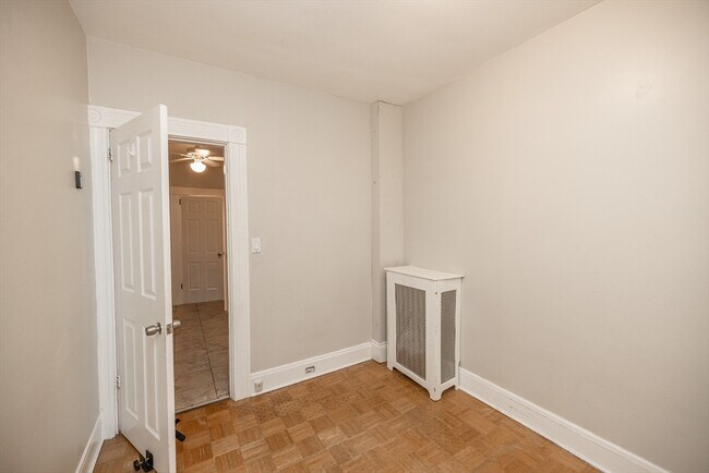 Building Photo - 73 West St