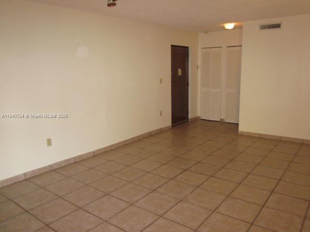 Building Photo - 8830 SW 123rd Ct