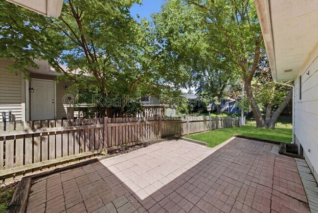 Building Photo - 1388 Gardina Vista