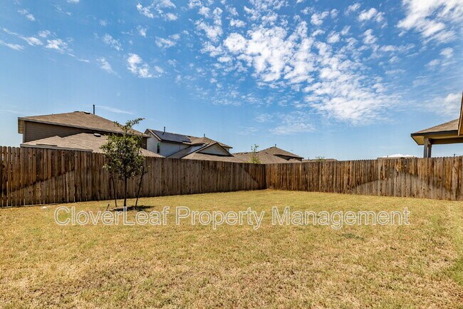 Building Photo - 6819 Whisper Grv