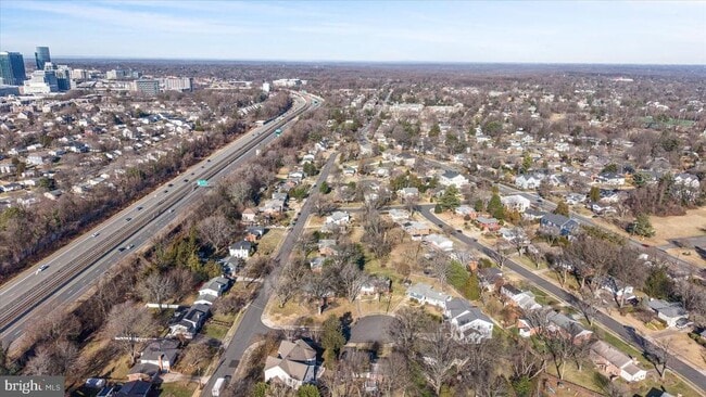 Building Photo - 7114 Xavier Ct