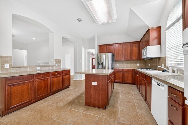 Building Photo - 24919 Corbin Gate Dr