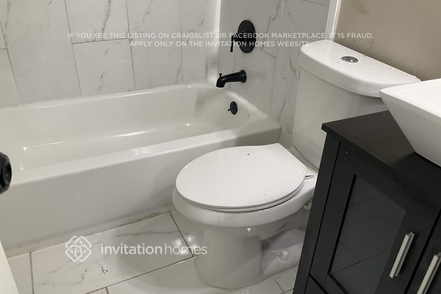 Building Photo - 4091 Wrexham Dr SW